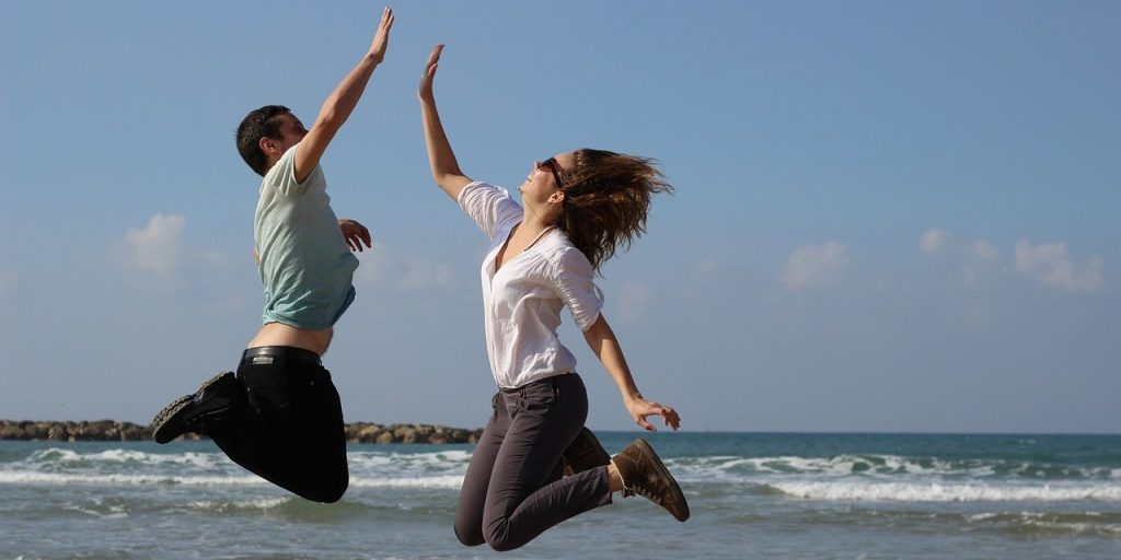jump-493889_1280